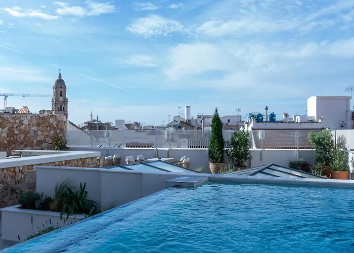 Luxe hotel: Hotel Well And Come Malaga