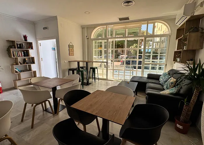 Hôtel de plage: Hostel Sorolla Playa